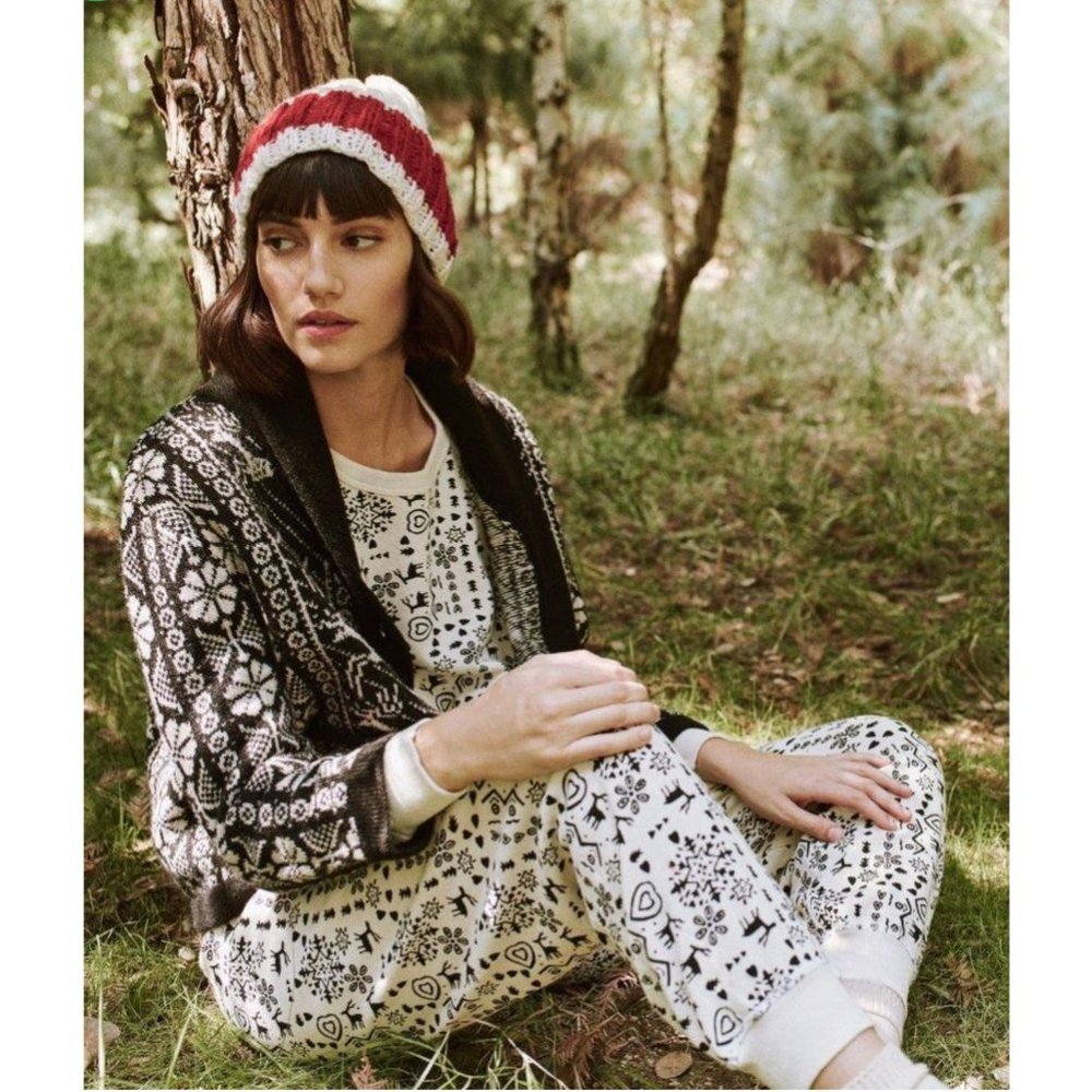 NWT THE GREAT The Cropped Sweatpants White Folk Print Size 3 US Large 100%cotton